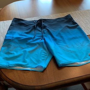 Mens O’Neil bathing suit/board shorts